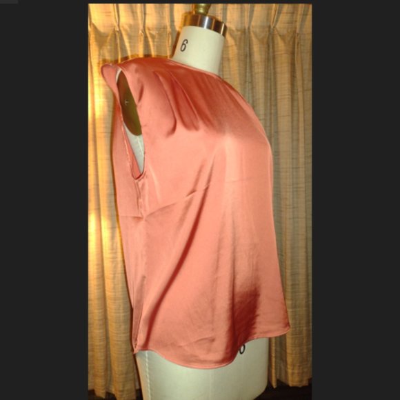Salmon/apricot colored silky Express Blouse - Picture 1 of 9